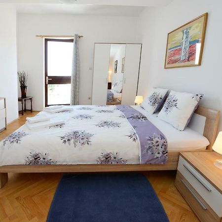Beautiful Apartments First Row To The Sea Poreč Exteriör bild