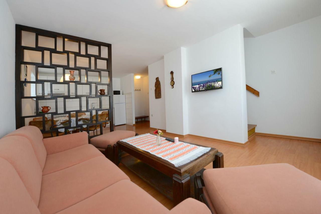 Beautiful Apartments First Row To The Sea Poreč Exteriör bild